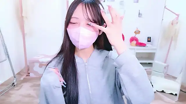 Suzu ch xx online show from 24, 7, 2026