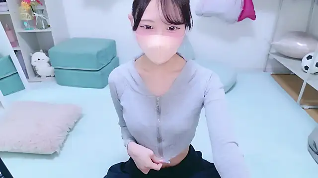 Suzu ch xx online show from 27, 7, 2026