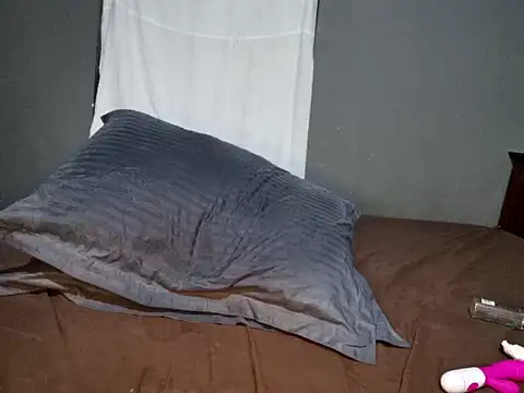 Loveshash1 online show from 3, 3, 2025