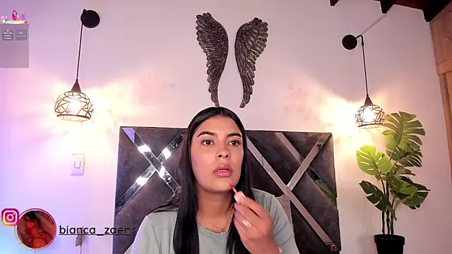 Snapshot of Bianca_zaens2 chatting on 6, 2, 2026 Bianca zaens2 online show from 6, 2, 2026