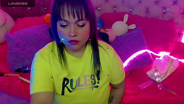 Snapshot of martina_bk chatting on 5, 2, 2025 martina bk online show from 5, 2, 2025