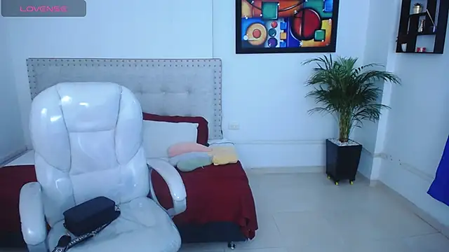 Snapshot of Chiqui_milk_ chatting on 11, 1, 2025 Chiqui milk online show from 11, 1, 2025