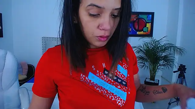 Snapshot of Chiqui_milk_ chatting on 30, 1, 2025 Chiqui milk online show from 30, 1, 2025