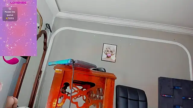 Jimena Grey online show from 17, 2, 2026