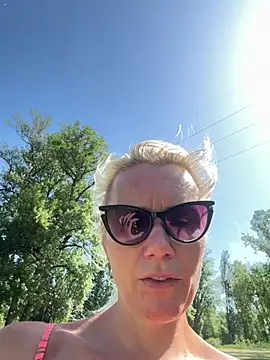 DirtyMargaret online show from 27, 5, 2026