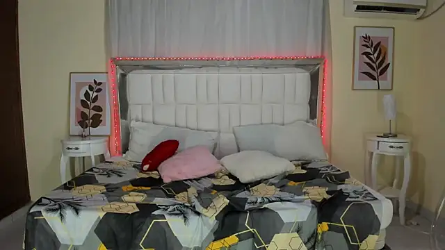 Snapshot of BonnyDelux chatting on 29, 1, 2025 BonnyDelux online show from 29, 1, 2025