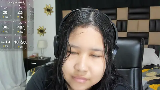 Snapshot of BonnyDelux chatting on 31, 1, 2025 BonnyDelux online show from 31, 1, 2025