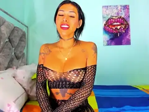 Evilmichellts1 online show from 20, 3, 2025