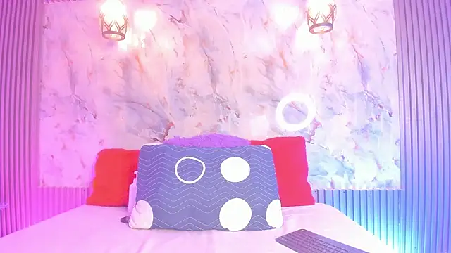 Snapshot of Esmeralda_Duarte chatting on 1, 2, 2025 Esmeralda Duarte online show from 1, 2, 2025