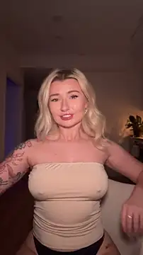 Snapshot of Anour_amour chatting on 17, 6, 2026 Anour amour online show from 17, 6, 2026