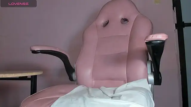 Lissalittlee online show from 7, 2, 2025