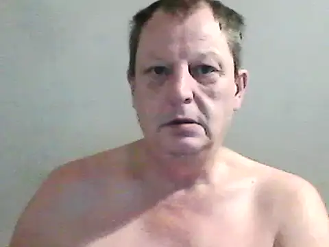 Snapshot of chubbybear2cum chatting on 12, 12, 2024 chubbybear2cum online show from 12, 12, 2024