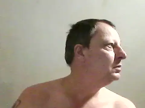 Snapshot of chubbybear2cum chatting on 16, 12, 2024 chubbybear2cum online show from 16, 12, 2024