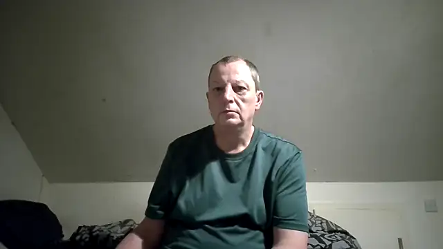 Snapshot of chubbybear2cum chatting on 15, 12, 2025 chubbybear2cum online show from 15, 12, 2025