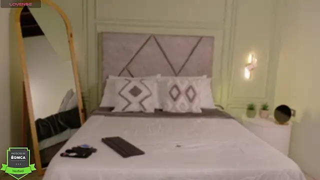  Miss Kimm online show from 20, 4, 2026