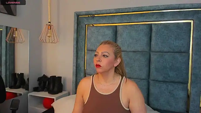 Snapshot of _Addic_ chatting on 13, 3, 2025 Addic online show from 13, 3, 2025