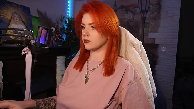 Chriss Fox online show from 7, 3, 2025