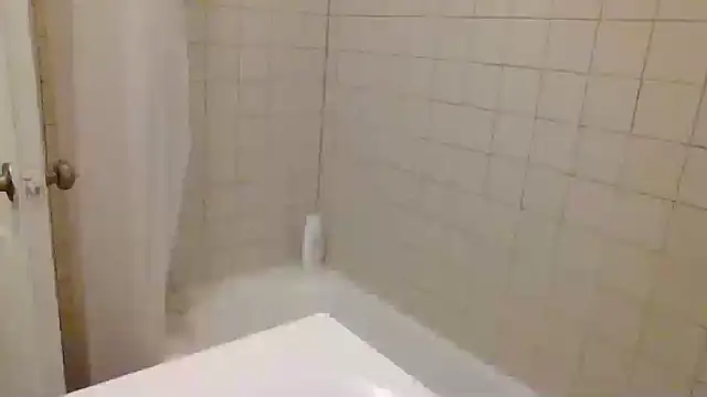 AllLeggs online show from 6, 12, 2024