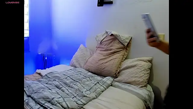 lilith eve28 online show from 6, 4, 2026