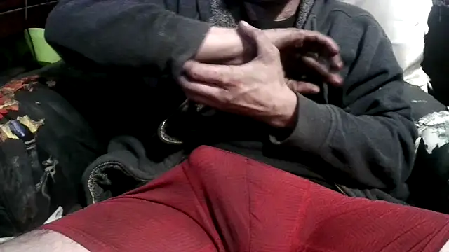 robeaulieu02 online show from 1, 1, 2025