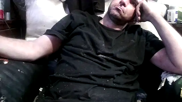 robeaulieu02 online show from 1, 1, 2025