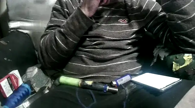 robeaulieu02 online show from 12, 1, 2025