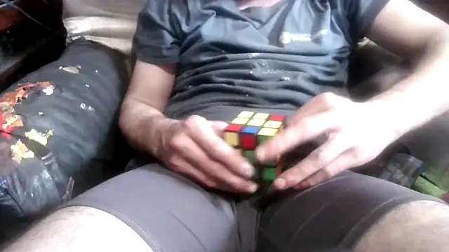 robeaulieu02 online show from 25, 1, 2025