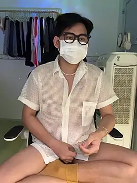 Snapshot of MinhTuanLive chatting on 17, 3, 2025 MinhTuanLive online show from 17, 3, 2025