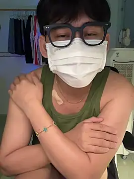 Snapshot of MinhTuanLive chatting on 22, 3, 2025 MinhTuanLive online show from 22, 3, 2025