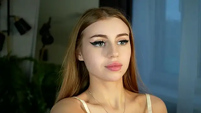 Sandy-the-Squirrel online show from 5, 12, 2024