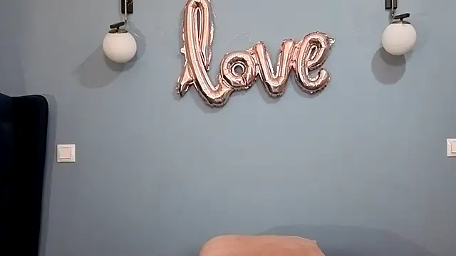 Snapshot of AnnaMaee chatting on 13, 3, 2025 AnnaMaee online show from 13, 3, 2025