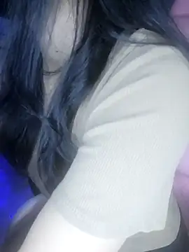 Snapshot of _Linez_ chatting on 18, 3, 2025  Linez  online show from 18, 3, 2025