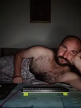 Snapshot of Popadosik_Mod chatting on 26, 10, 2025 Popadosik Mod online show from 26, 10, 2025