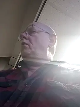 andrejoyfull64 online show from 28, 4, 2026