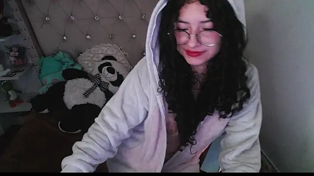 CherieCurl online show from 20, 11, 2025