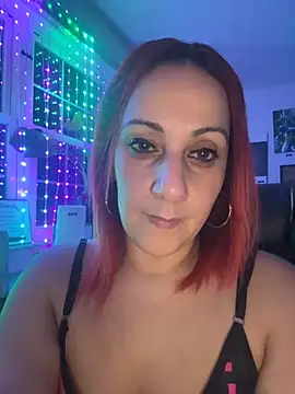 Snapshot of DeeLight124 chatting on 21, 9, 2025 DeeLight124 online show from 21, 9, 2025