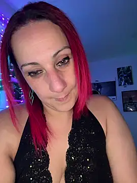 Snapshot of DeeLight124 chatting on 28, 9, 2025 DeeLight124 online show from 28, 9, 2025