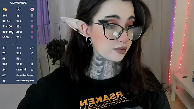 Dixi Pixi  online show from 10, 10, 2025