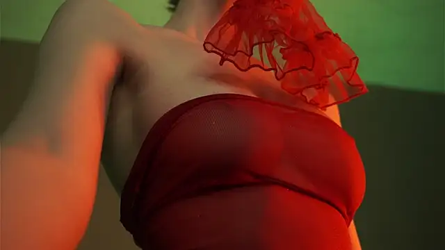 ginger hugs online show from 18, 3, 2025