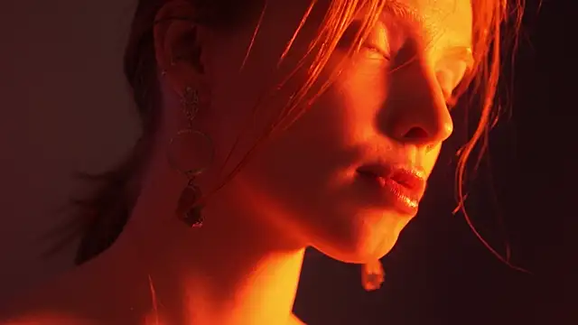 ginger hugs online show from 20, 3, 2025