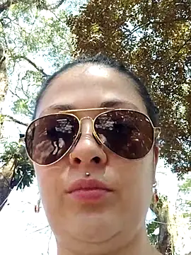 Snapshot of LisbethMoore_ chatting on 17, 1, 2026 LisbethMoore online show from 17, 1, 2026