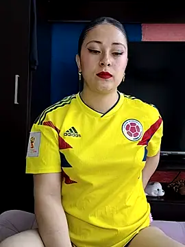 Snapshot of LisbethMoore_ chatting on 17, 6, 2026 LisbethMoore online show from 17, 6, 2026