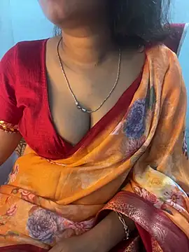 Snapshot of Spicy_sari_girl chatting on 18, 6, 2026 Spicy sari girl online show from 18, 6, 2026