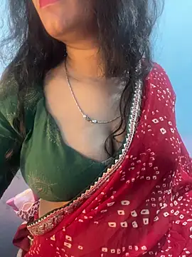 Snapshot of Spicy_sari_girl chatting on 4, 7, 2026 Spicy sari girl online show from 4, 7, 2026
