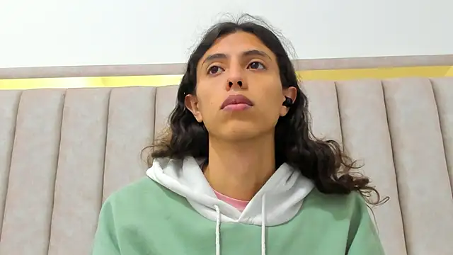 FreyaMoller online show from 18, 3, 2026