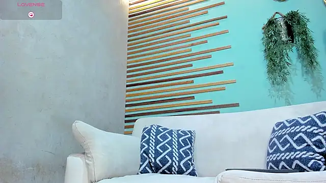 french sexx online show from 20, 4, 2026