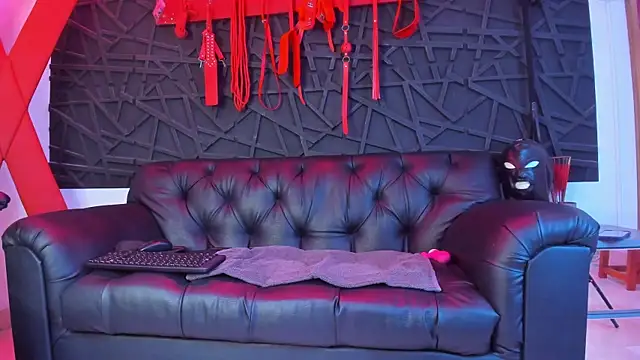 Snapshot of Ivannaakozlov_ chatting on 28, 10, 2025 Ivannaakozlov online show from 28, 10, 2025