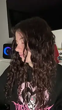 Kimi Ass online show from 1, 12, 2025