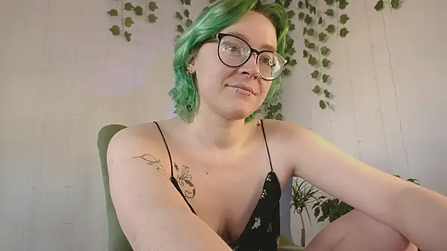 Snapshot of alisahug chatting on 15, 1, 2025 alisahug online show from 15, 1, 2025