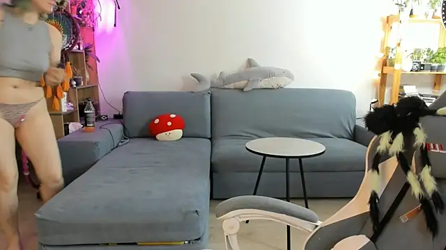 Snapshot of alisahug chatting on 15, 10, 2025 alisahug online show from 15, 10, 2025